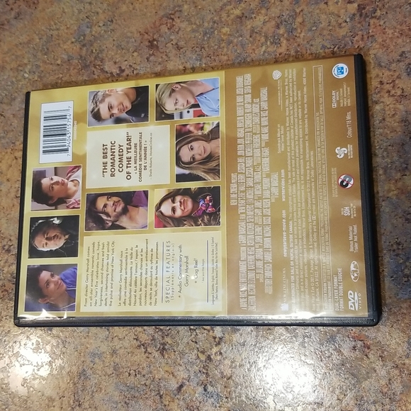 New Year's Eve movie DVD, EUC - Picture 2 of 4